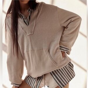 FREE PEOPLE FRENCH OAK RAVEN HOODED PULLOVER & KANGAROO POCKET SIZE XS OVERSIZED